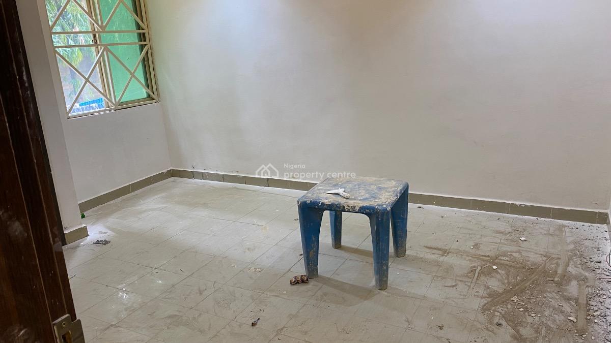 Renovated Three Bedrooms Flat with Bq, Within an Estate, Mabushi, Abuja, Flat / Apartment for Rent