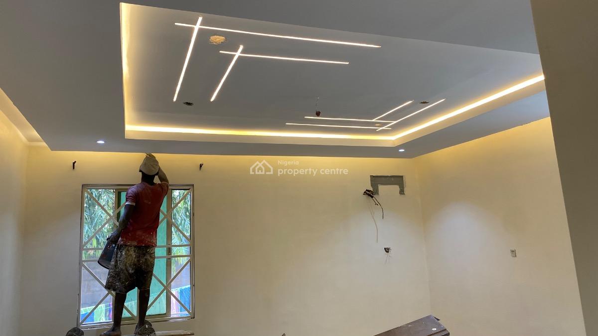 Renovated Three Bedrooms Flat with Bq, Within an Estate, Mabushi, Abuja, Flat / Apartment for Rent