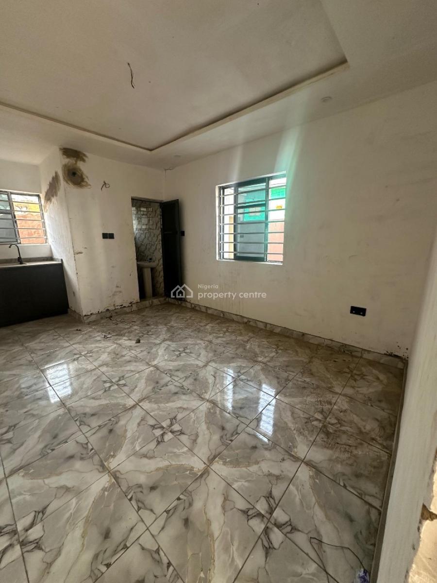 Newly Built Standard Executive Room Self Contained, Palmgroove Pedro, Palmgrove, Shomolu, Lagos, Self Contain (single Rooms) for Rent