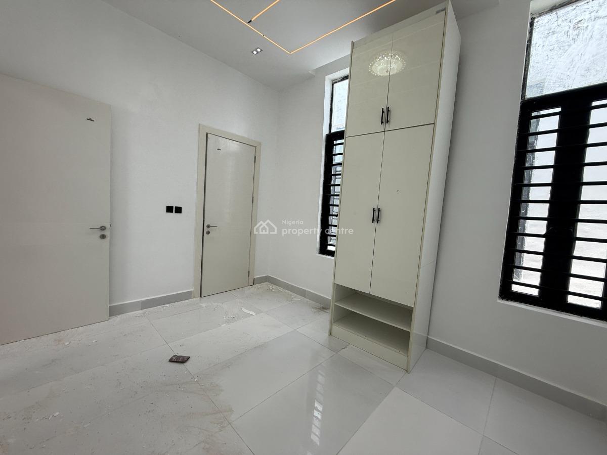 5 Bedroom Detached Available, Lekki, Lagos, Detached Duplex for Sale