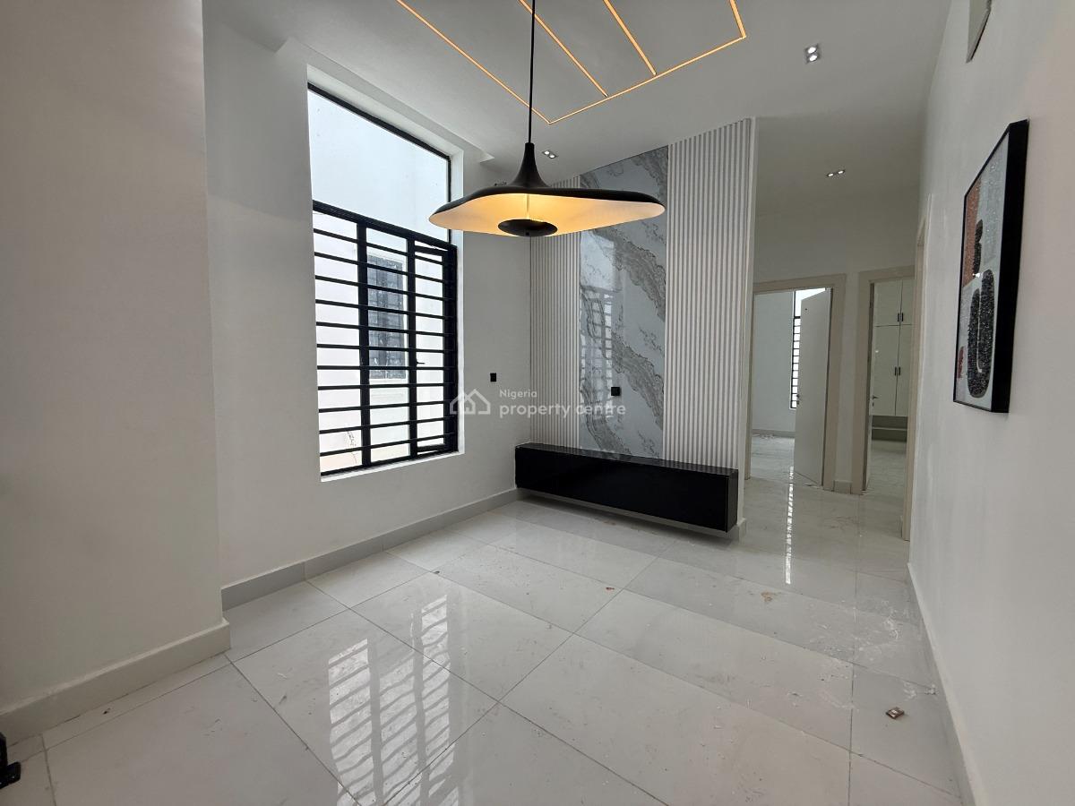 5 Bedroom Detached Available, Lekki, Lagos, Detached Duplex for Sale