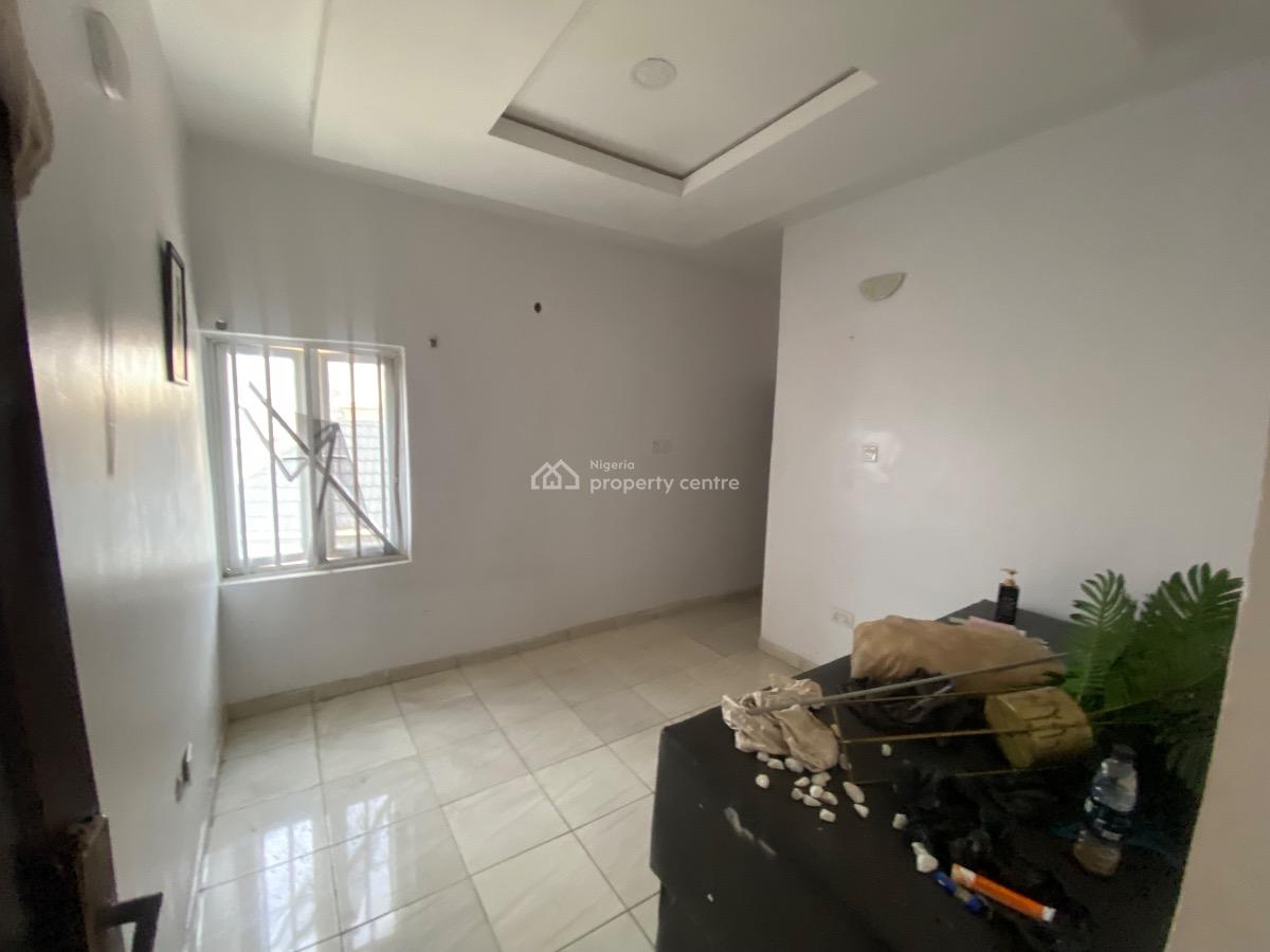 2 Bedroom Flat, Goodnews Estate, Sangotedo, Ajah, Lagos, Flat / Apartment for Rent