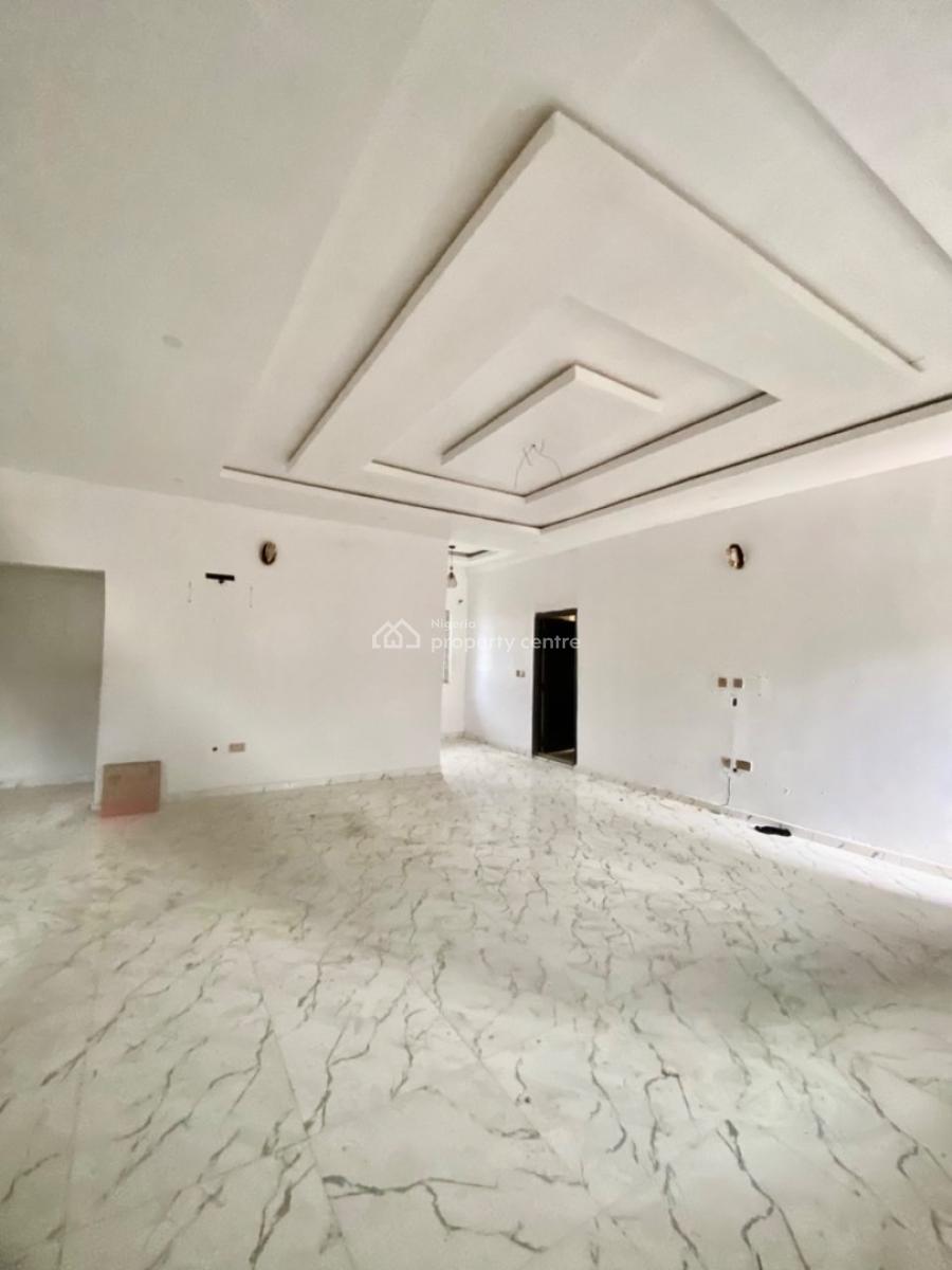 Luxurious Upstairs Penthouse in Serene Surroundings, Olokonla, Ajah, Lagos, Flat / Apartment for Rent