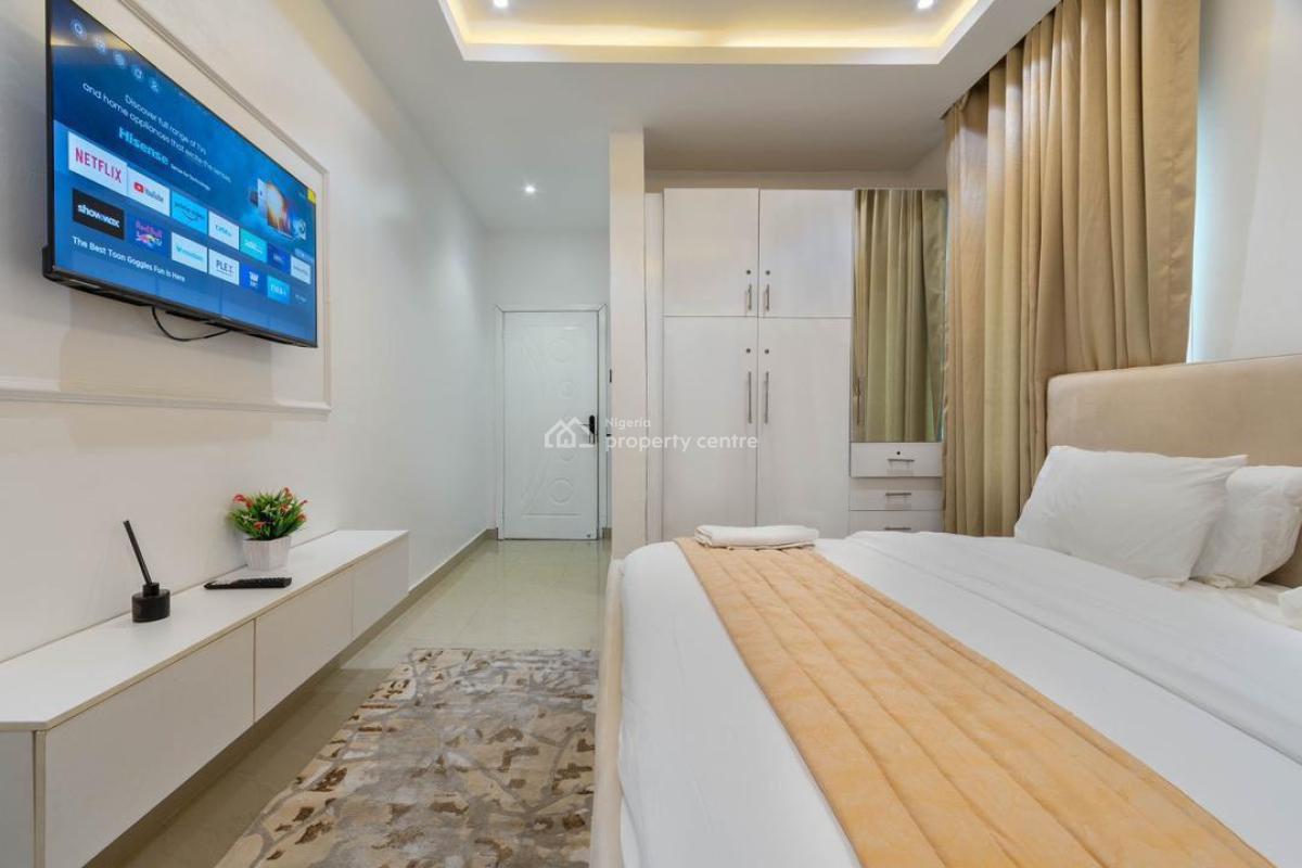 Luxury 3 Bedroom Apartment with Pool, Parkview, Ikoyi, Lagos, Flat / Apartment Short Let