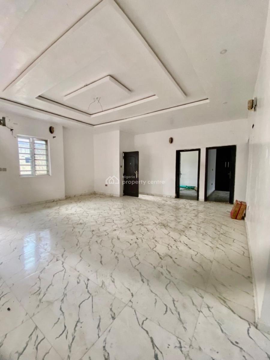 Spacious Upstairs in Serene Surroundings, Olokonla, Ajah, Lagos, Flat / Apartment for Rent