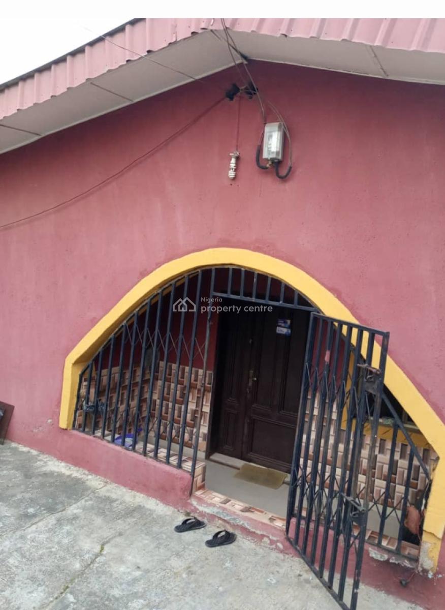 3 Bedroom Detached Bungalow with 3 Shops at The Front, Goodwill Estate Martins Estate, Ojodu Berger, Ojodu, Lagos, Detached Bungalow for Sale