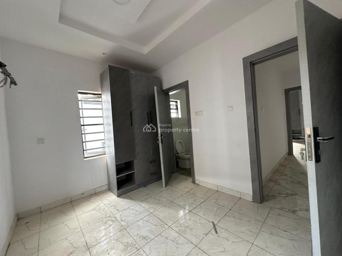 4 Bedroom Semi-detached Duplex, Gra Phase 1, Magodo, Lagos, Semi-detached Duplex for Rent