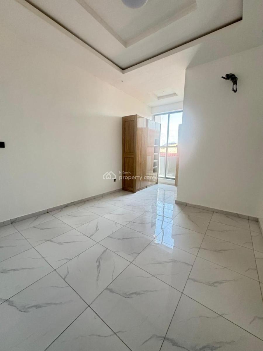 Governors Consent, Ologolo, Ologolo, Lekki, Lagos, Block of Flats for Sale