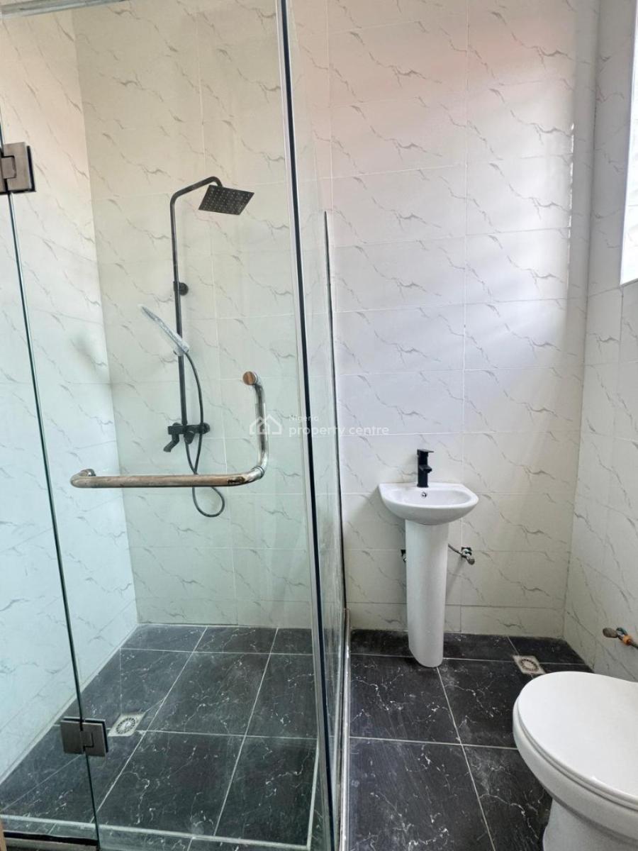 Governors Consent, Ologolo, Ologolo, Lekki, Lagos, Block of Flats for Sale