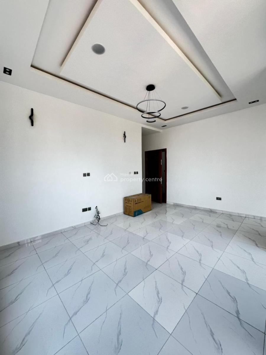 Governors Consent, Ologolo, Ologolo, Lekki, Lagos, Block of Flats for Sale