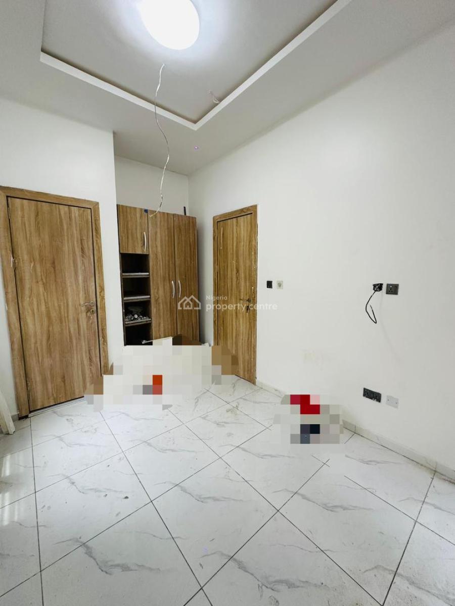 Governors Consent, Ologolo, Ologolo, Lekki, Lagos, Block of Flats for Sale