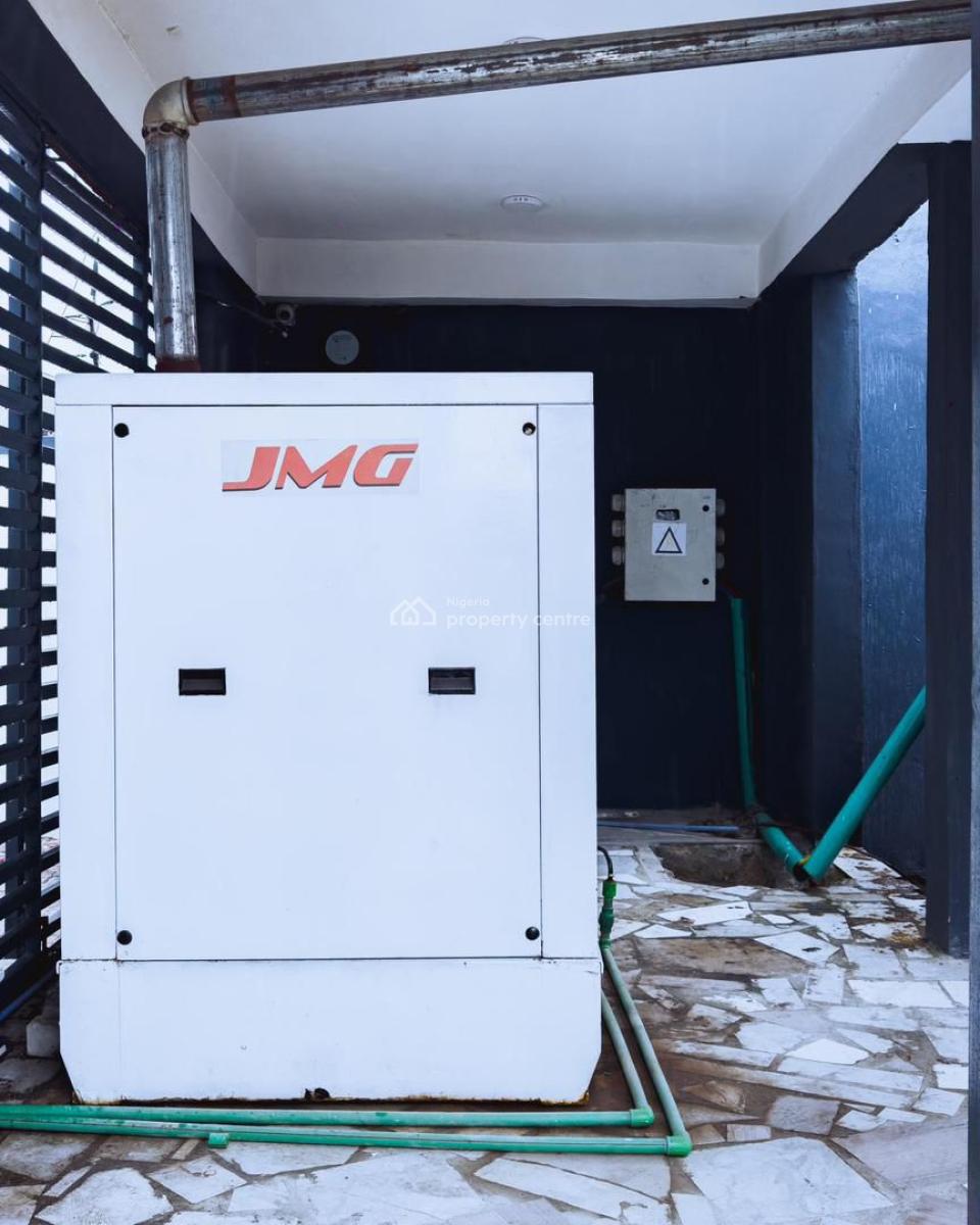 Fully Serviced 3 Bedroom Apartment with Pool, Elevator, Central Gas, Gym, Lekki Phase 1, Lekki, Lagos, Flat / Apartment for Sale