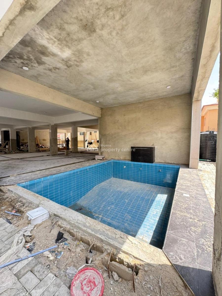 Governors Consent, Ologolo, Lekki, Lagos, Block of Flats for Sale