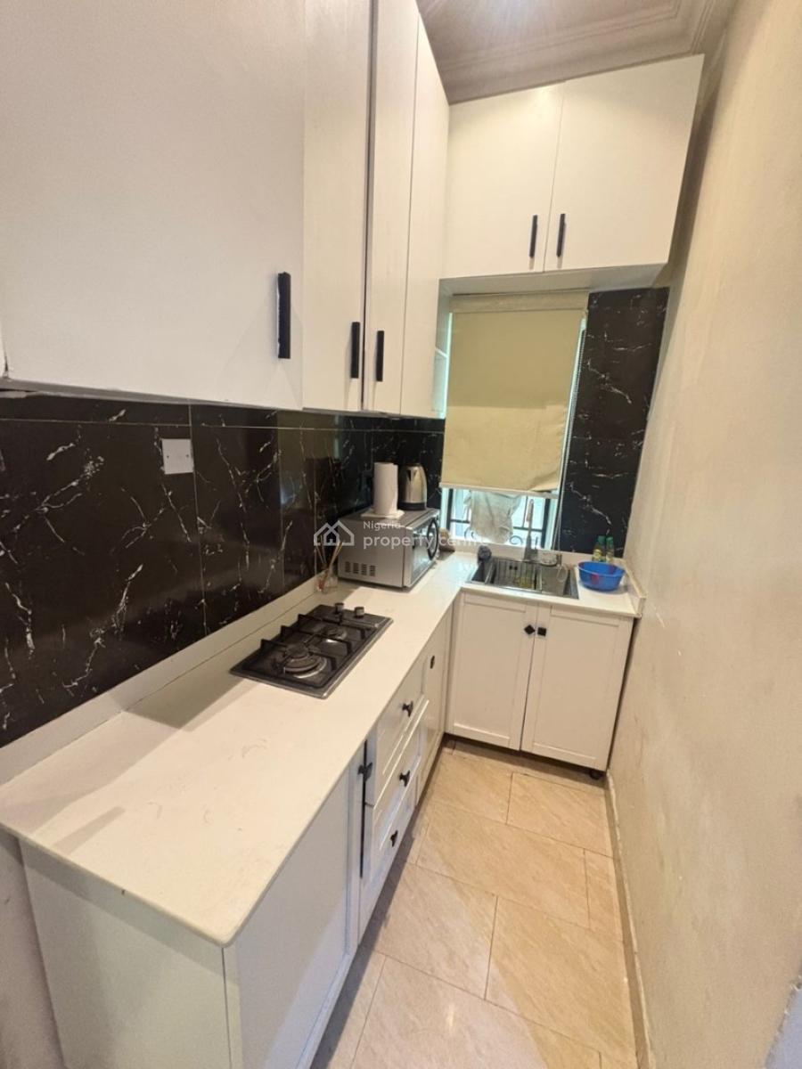 Unfurnished One Bedroom Mini Flat, Lekki Phase 1, Off Admiralty Road Lekki Lagos, Lekki Phase 1, Lekki, Lagos, Mini Flat (room and Parlour) for Rent
