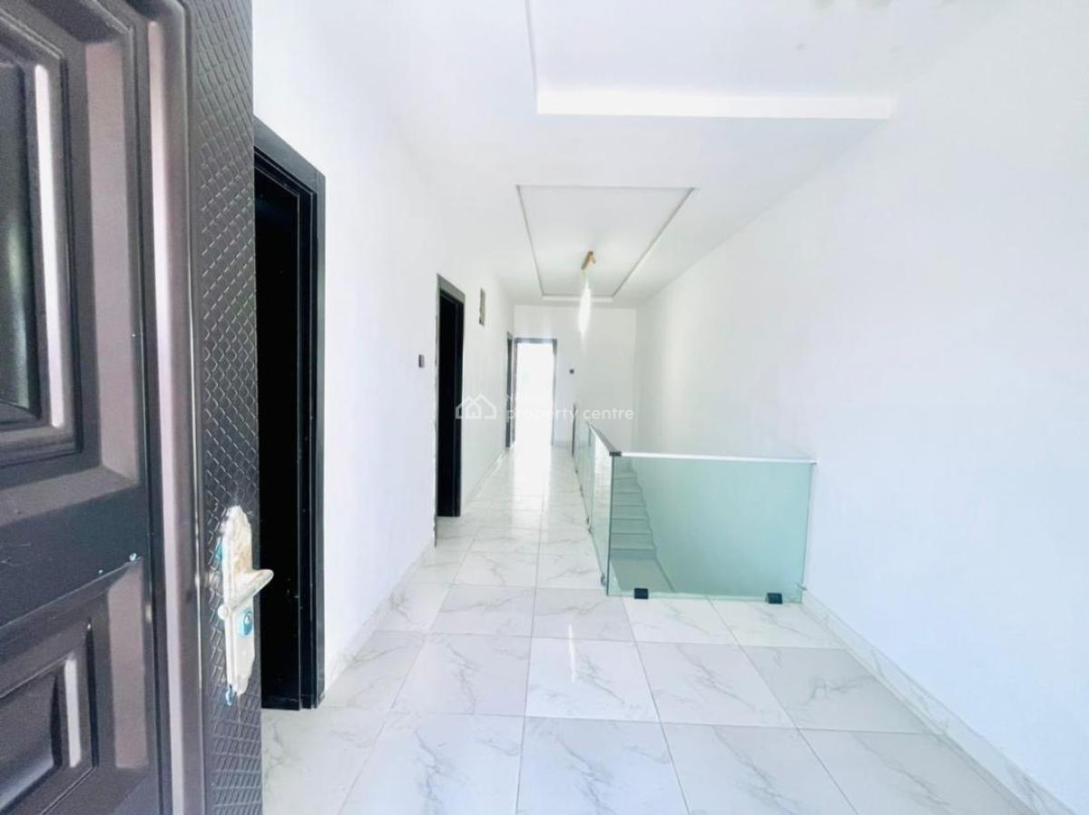 Distress Distress Luxury 2 Floors 5-bedroom Duplex with Bq, Monastery Road, Ajah with Cofo and Building Approval, Sangotedo, Ajah, Lagos, Detached Duplex for Sale