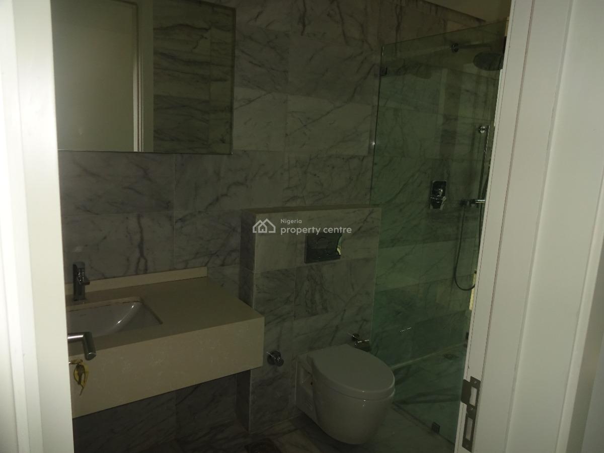 Luxury 3 Bedroom Apartment with 1 Room Boys Quarter, Central Business District, Abuja, Flat / Apartment for Sale