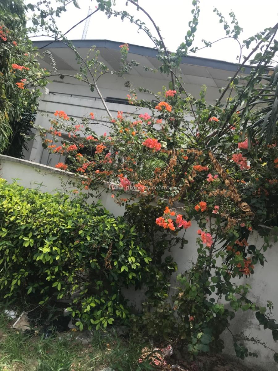 a 6 Bedroom House with 3 Rooms Bqat Victoria Island., Off Adeola Odeku, Victoria Island (vi), Lagos, Detached Duplex for Rent