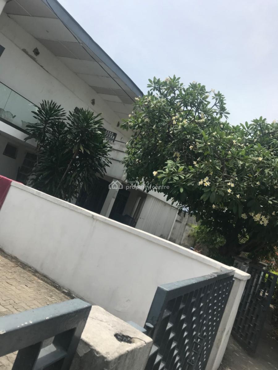 a 6 Bedroom House with 3 Rooms Bqat Victoria Island., Off Adeola Odeku, Victoria Island (vi), Lagos, Detached Duplex for Rent
