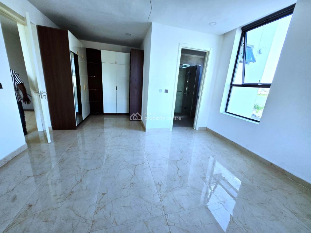 Tastefully Finished Serviced 4 Bedroom Maisonette, Lekki Phase 1, Lekki, Lagos, Flat / Apartment for Sale