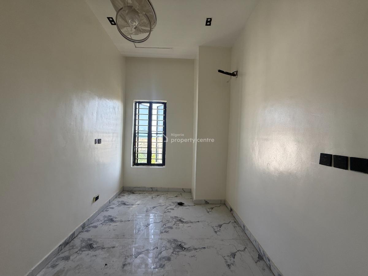 4 Bedroom Semi-detached Available, Lekki, Lagos, Semi-detached Duplex for Sale