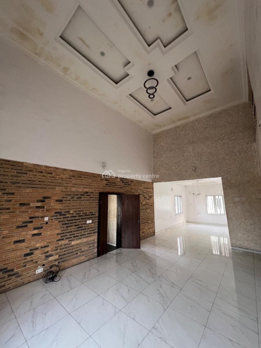 4bedroom Terrace in a Serviced Estate, Osapa London, Osapa, Lekki, Lagos, Terraced Duplex for Rent