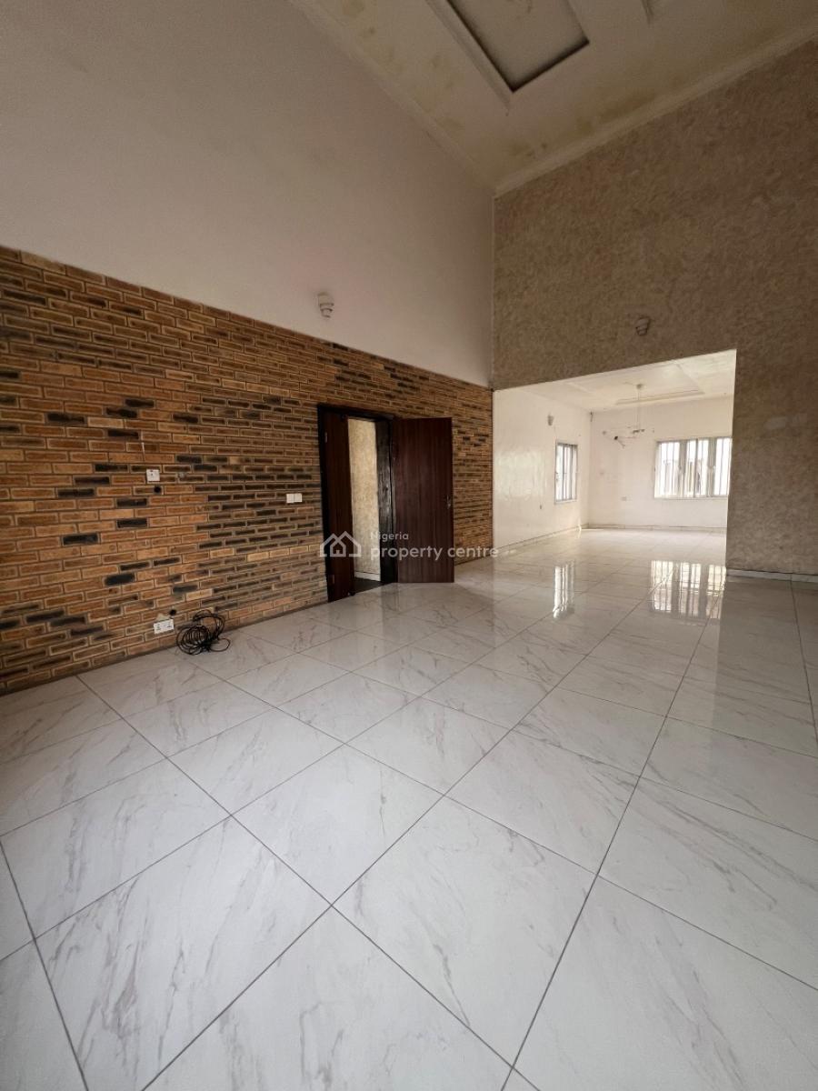 4bedroom Terrace in a Serviced Estate, Osapa London, Osapa, Lekki, Lagos, Terraced Duplex for Rent