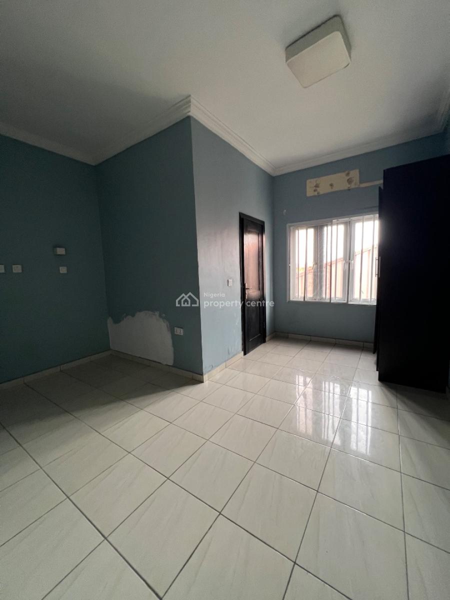 4bedroom Terrace in a Serviced Estate, Osapa London, Osapa, Lekki, Lagos, Terraced Duplex for Rent
