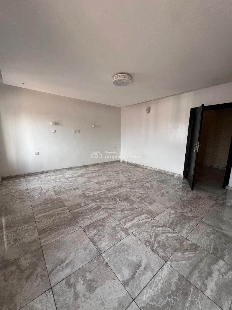 4bedroom Terrace in a Serviced Estate, Osapa London, Osapa, Lekki, Lagos, Terraced Duplex for Rent