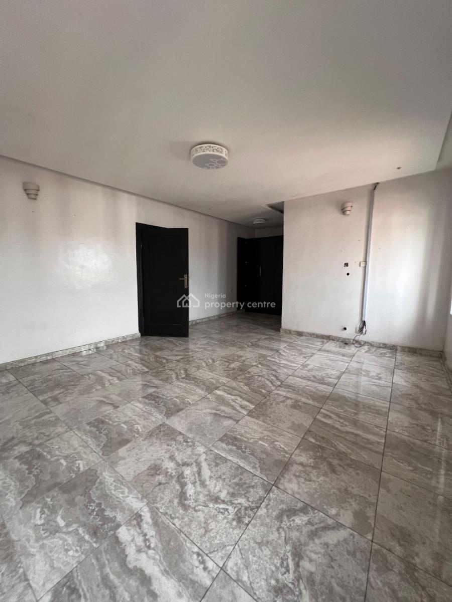 4bedroom Terrace in a Serviced Estate, Osapa London, Osapa, Lekki, Lagos, Terraced Duplex for Rent