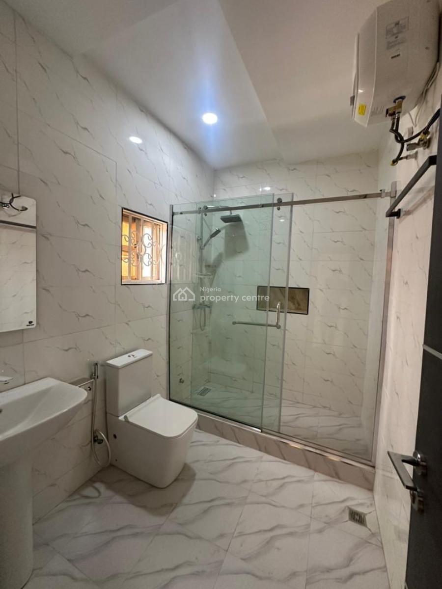 Serviced and Well Finished 3 Bedroom Apartment, Maitama District, Abuja, Flat / Apartment for Rent