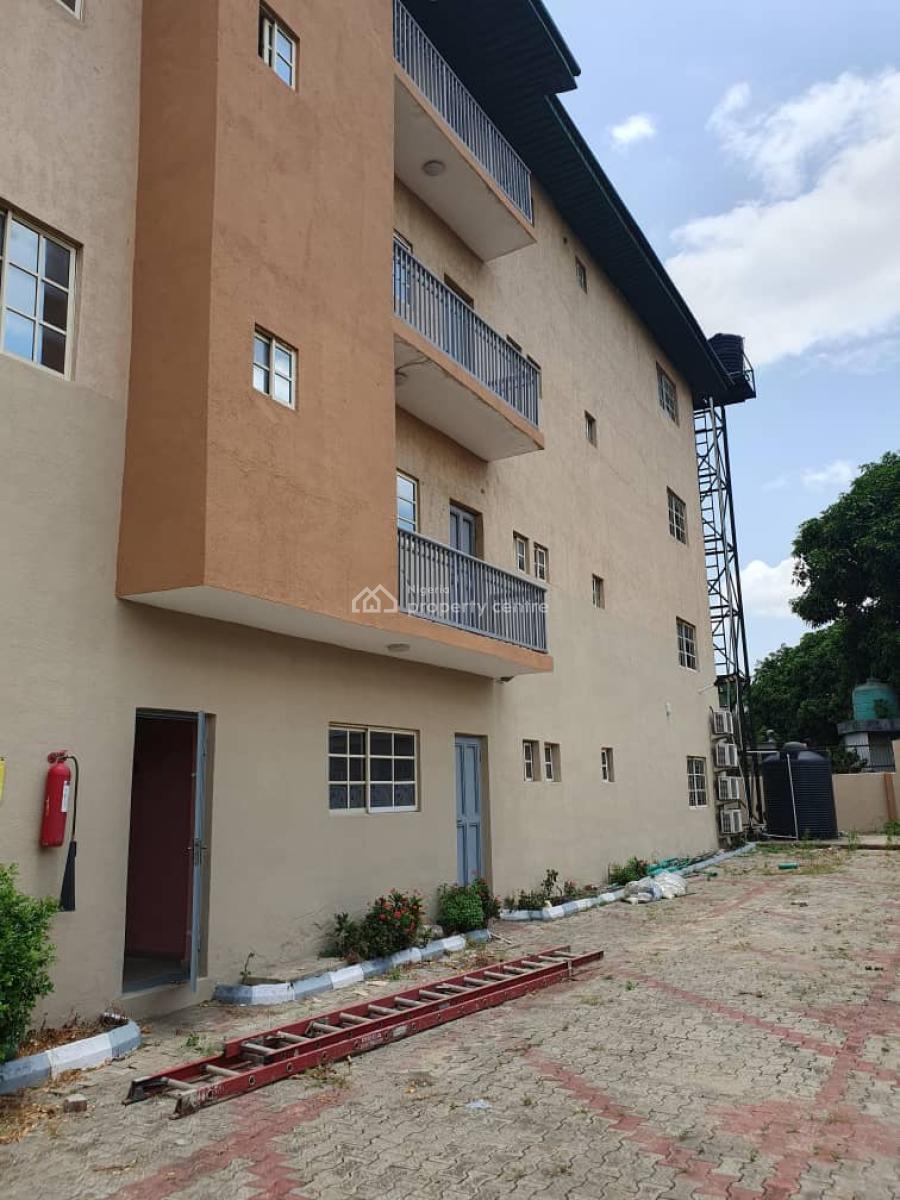 Nicely Built 4 Bedroom Apartment with Bq, Shonibare Estate Off Bank Anthony Way, Ikeja, Lagos, Flat / Apartment for Rent