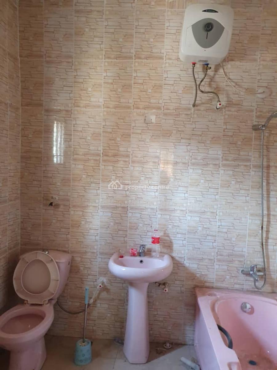 Nicely Built 4 Bedroom Apartment with Bq, Shonibare Estate Off Bank Anthony Way, Ikeja, Lagos, Flat / Apartment for Rent