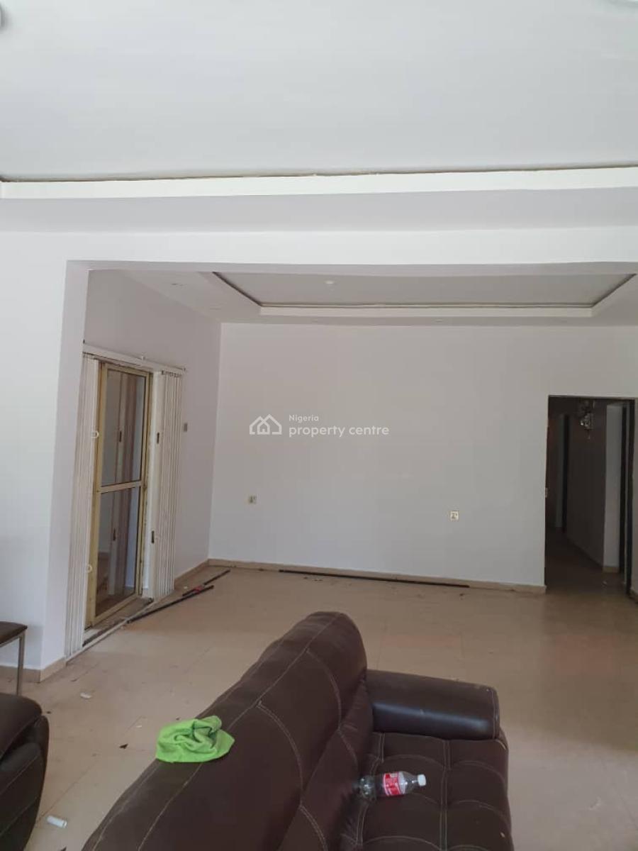 Nicely Built 4 Bedroom Apartment with Bq, Shonibare Estate Off Bank Anthony Way, Ikeja, Lagos, Flat / Apartment for Rent