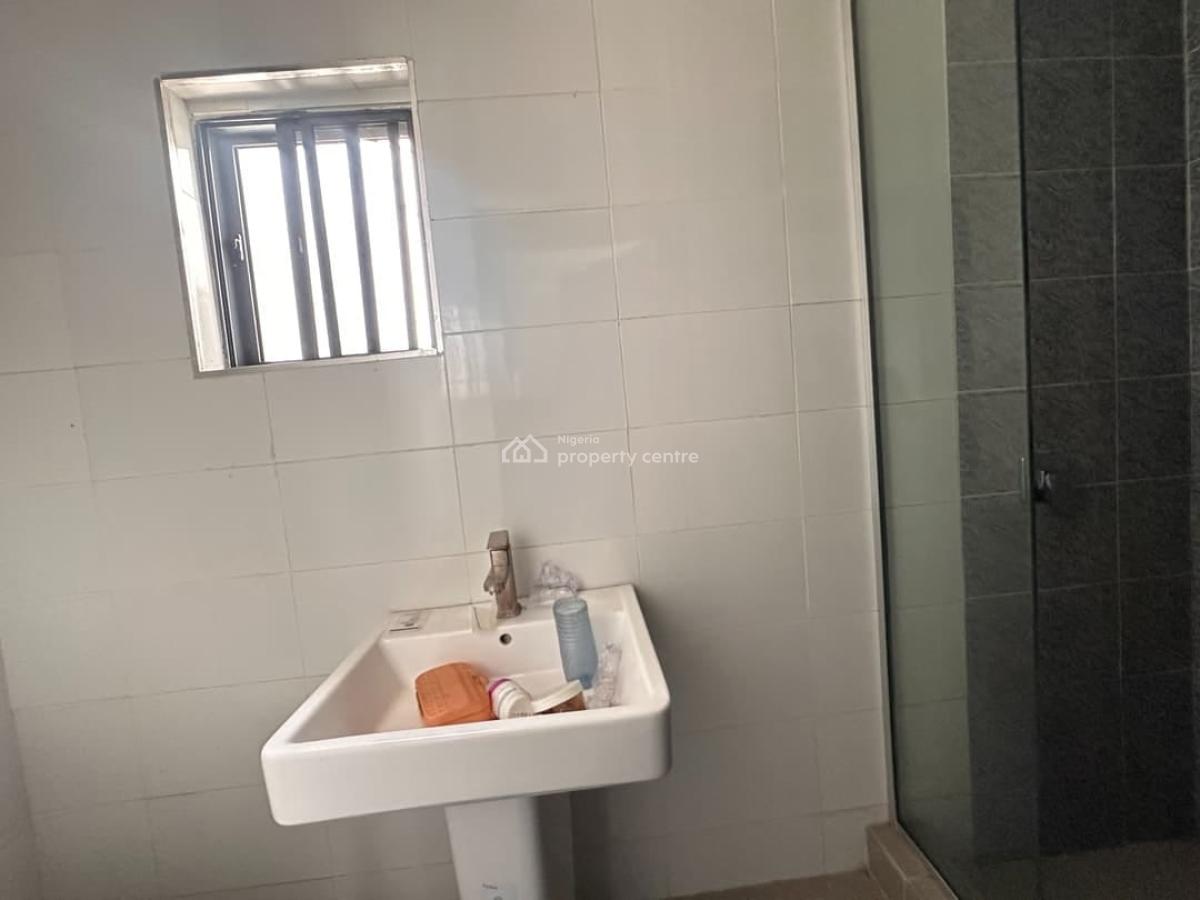 4-bedroom Terrace Duplex, Mobil Road, Ilaje, Ajah, Lagos, Terraced Duplex for Rent