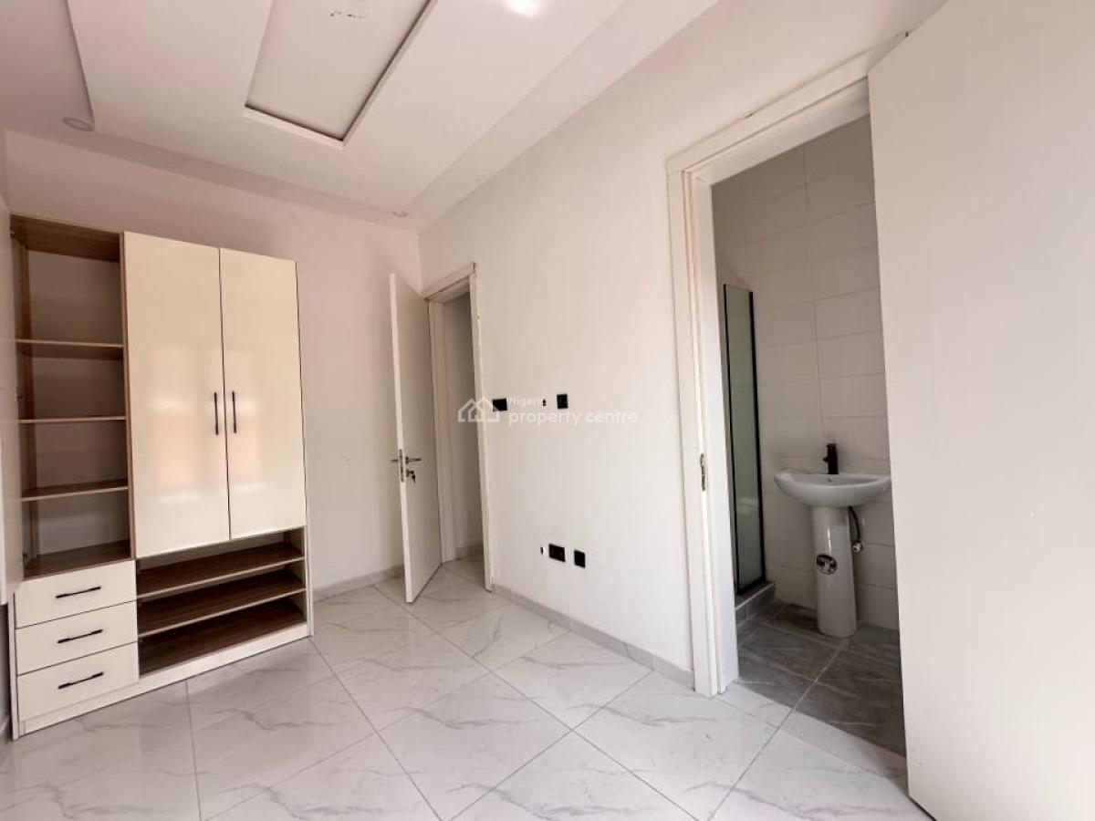 4-bedroom Terrace Duplex, Mobil Road, Ilaje, Ajah, Lagos, Terraced Duplex for Rent