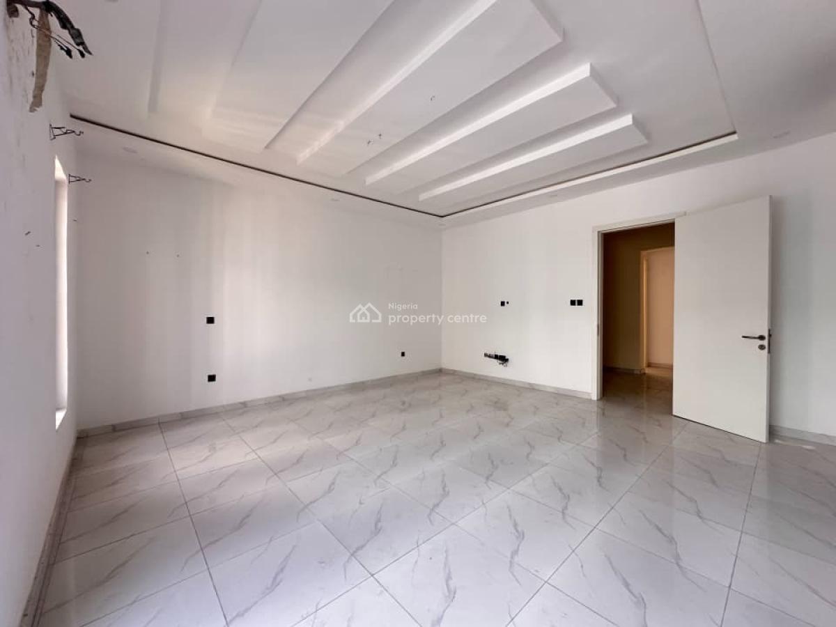 4-bedroom Terrace Duplex, Mobil Road, Ilaje, Ajah, Lagos, Terraced Duplex for Rent