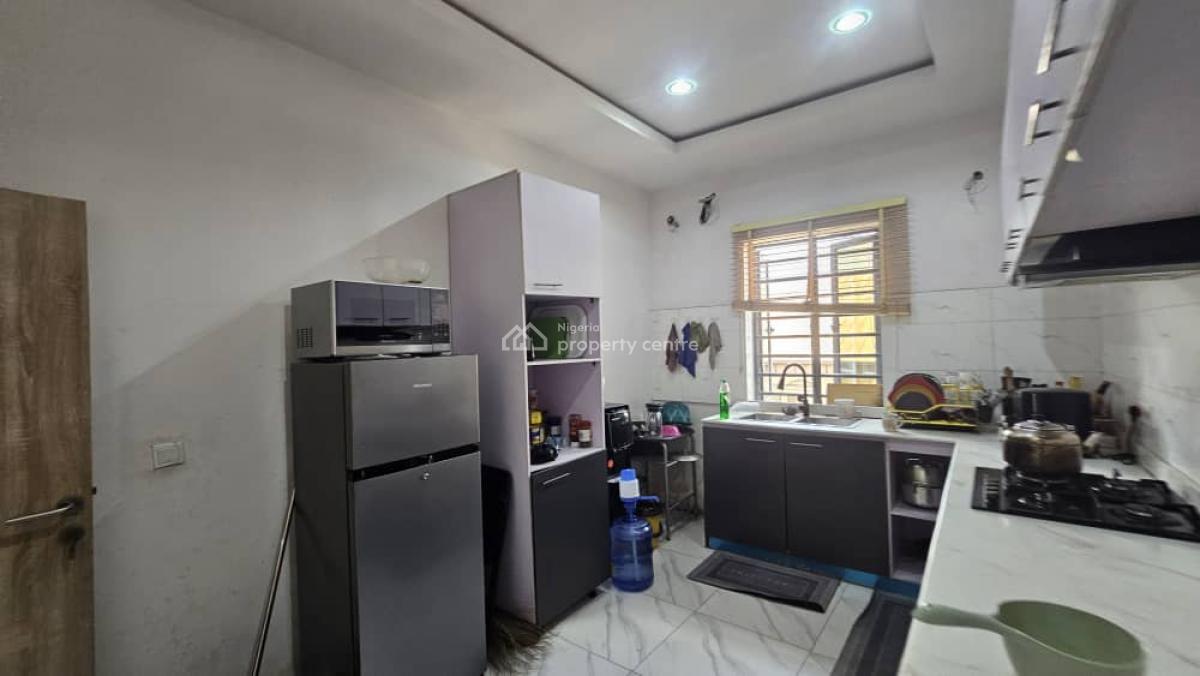 3 Bedrooms Flat with a Room Bq, Josodat Estate Gbagada, Gbagada, Lagos, House for Sale