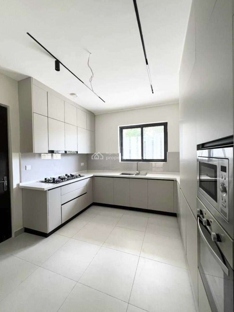 Exquisite 5-bedroom Semi-detached Duplex, Ikoyi, Lagos, House for Sale