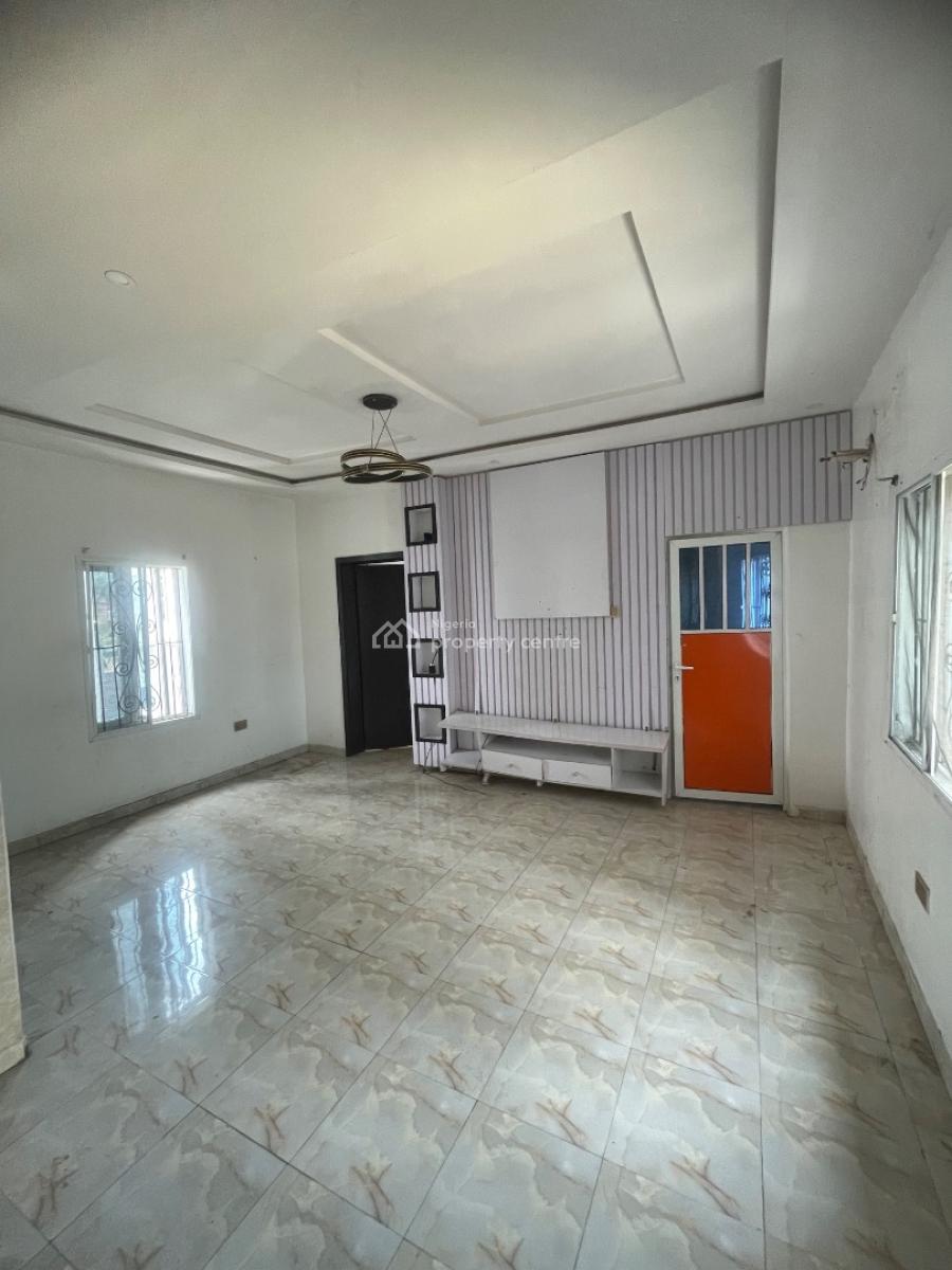 Well Maintained 1 Bedroom Apartment, Osapa, Lekki, Lagos, Mini Flat (room and Parlour) for Rent