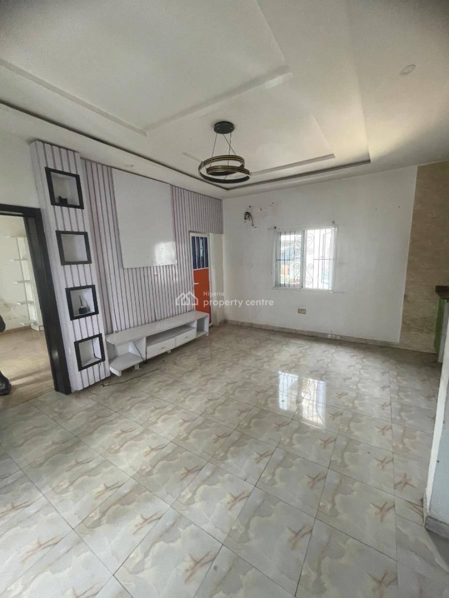 Well Maintained 1 Bedroom Apartment, Osapa, Lekki, Lagos, Mini Flat (room and Parlour) for Rent