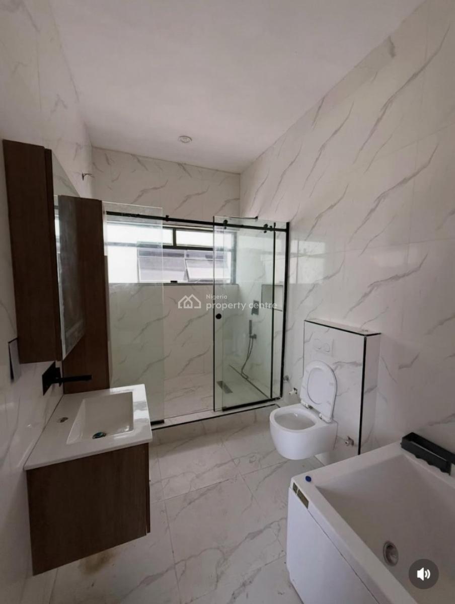 Beautiful 5 Bedroom Fully Detached with Bq, Ologolo, Lekki, Lagos, Detached Duplex for Rent