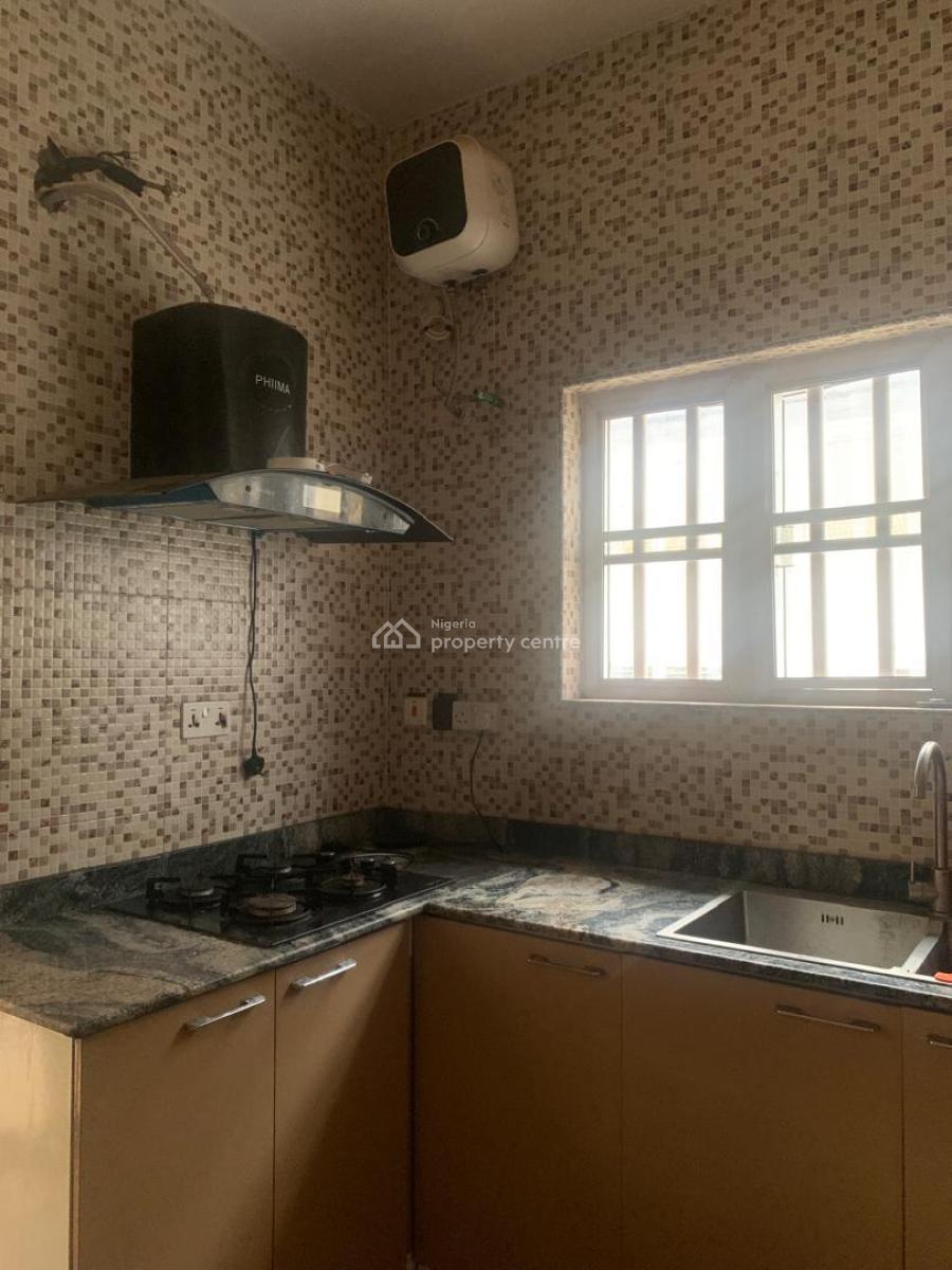 3 Bedroom Bungalow with a Room Bq, at Carlton Gate Estate Akobo, Ibadan, Oyo, House for Sale