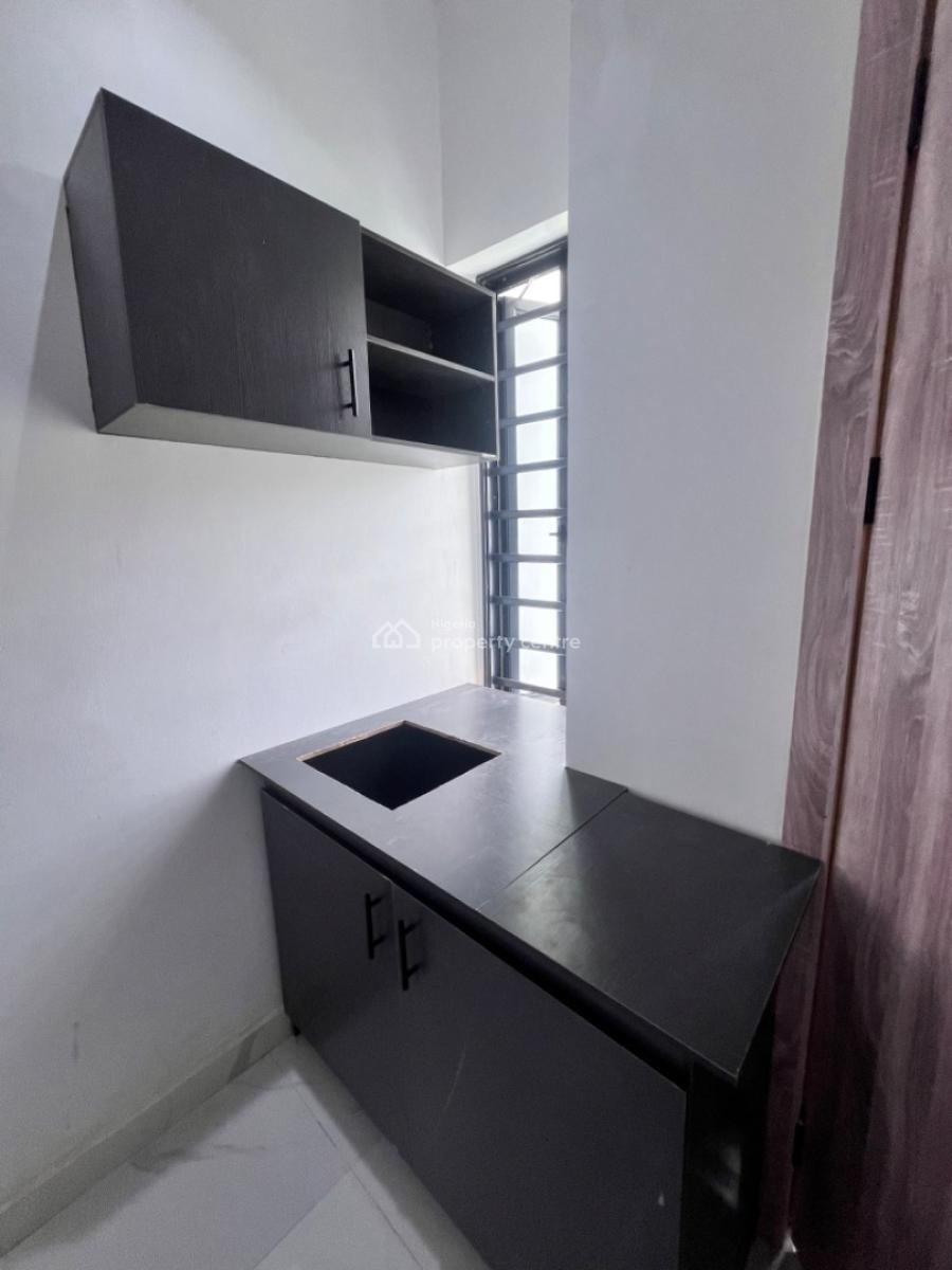 Clean Room Self-contain, Westend Estate, Lekki County, Ikota, Lekki, Lagos, Self Contain (single Rooms) for Rent