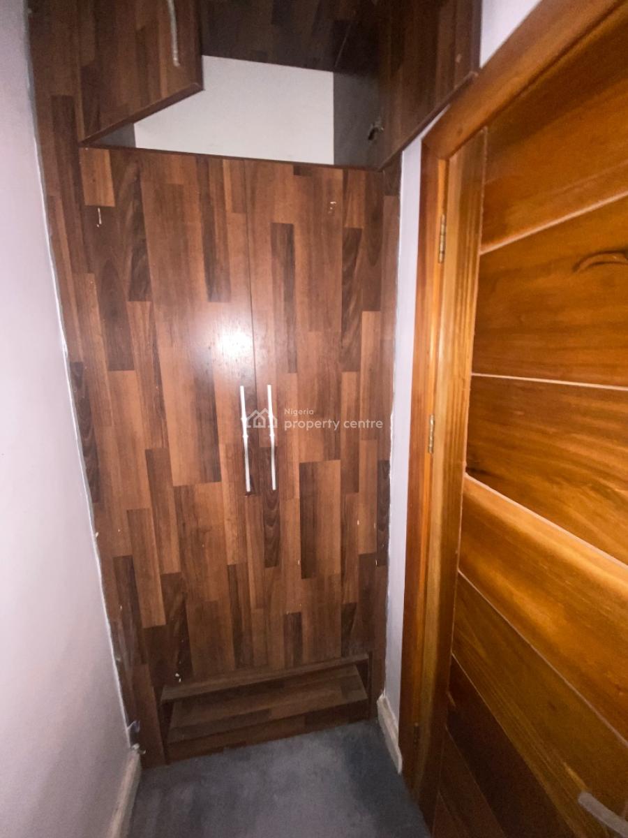 Cozy 1 Bedroom Mini Flat, Chevron, Lekki, Lagos, Mini Flat (room and Parlour) for Rent