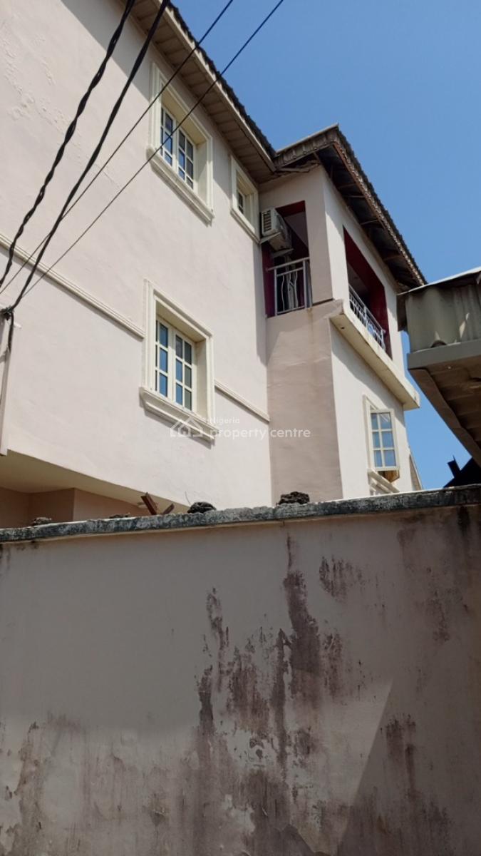 Luxury 3 Bedroom Flat, Azu Odita Street, Alpha Beach Road, Atlantic View Estate, Igbo Efon, Lekki, Lagos, Flat / Apartment for Rent