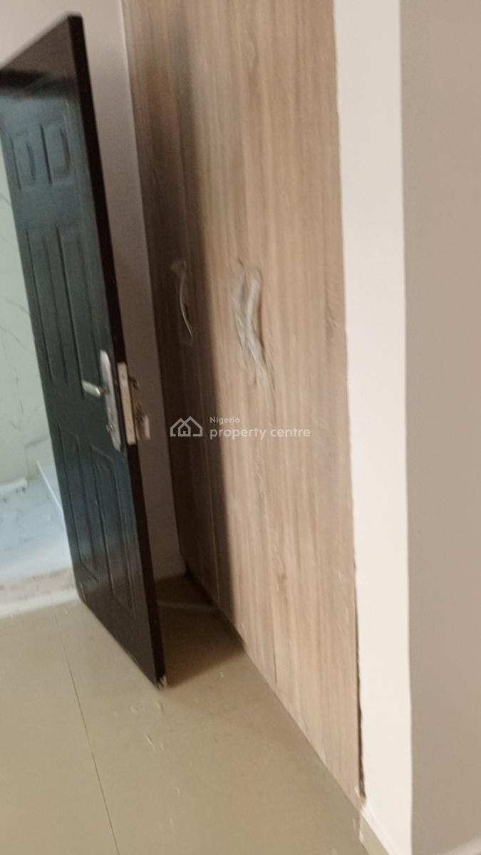 Luxury 3 Bedroom Flat, Azu Odita Street, Alpha Beach Road, Atlantic View Estate, Igbo Efon, Lekki, Lagos, Flat / Apartment for Rent