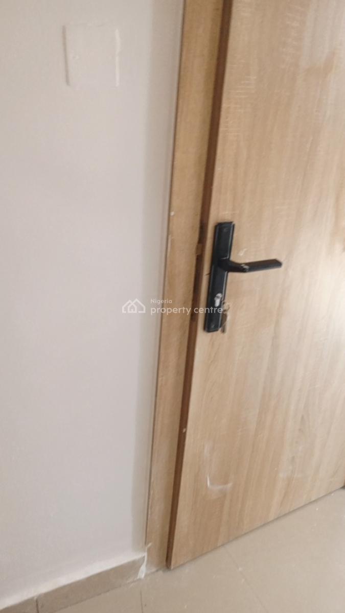 Luxury 3 Bedroom Flat, Azu Odita Street, Alpha Beach Road, Atlantic View Estate, Igbo Efon, Lekki, Lagos, Flat / Apartment for Rent