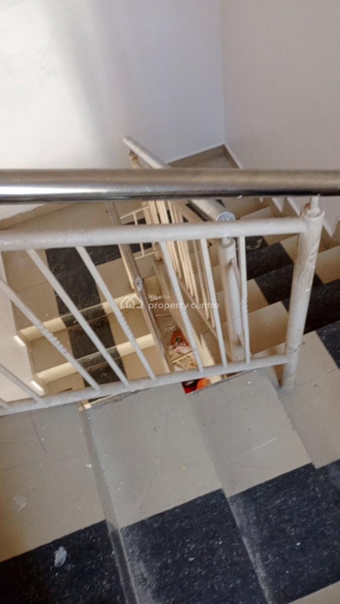 Luxury 3 Bedroom Flat, Azu Odita Street, Alpha Beach Road, Atlantic View Estate, Igbo Efon, Lekki, Lagos, Flat / Apartment for Rent