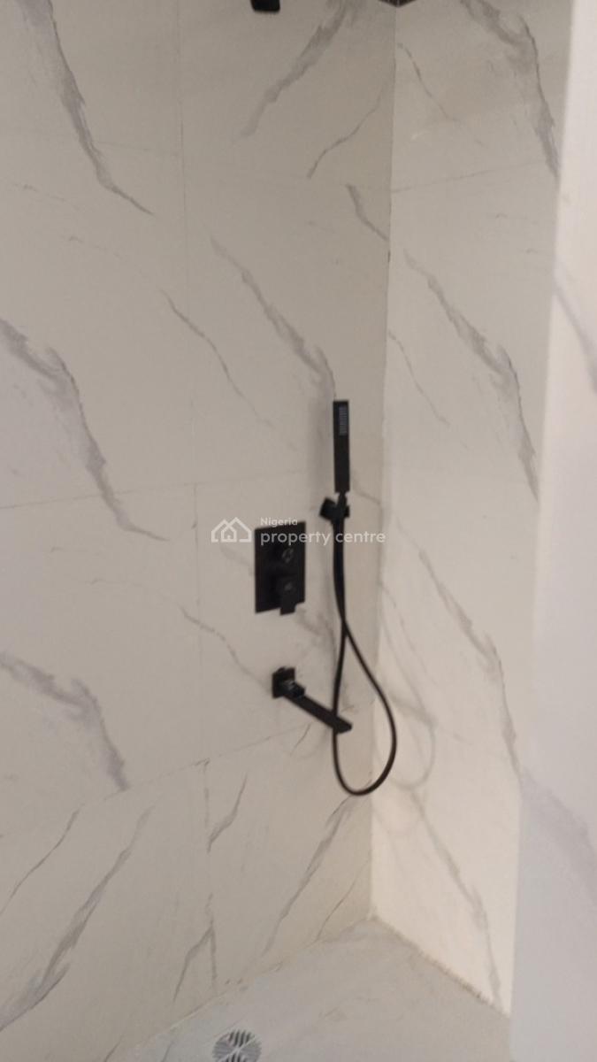 Luxury 3 Bedroom Flat, Azu Odita Street, Alpha Beach Road, Atlantic View Estate, Igbo Efon, Lekki, Lagos, Flat / Apartment for Rent