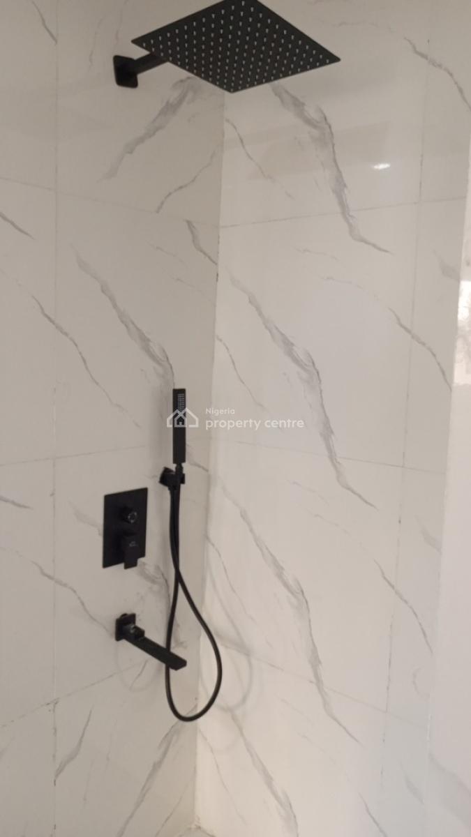 Luxury 3 Bedroom Flat, Azu Odita Street, Alpha Beach Road, Atlantic View Estate, Igbo Efon, Lekki, Lagos, Flat / Apartment for Rent